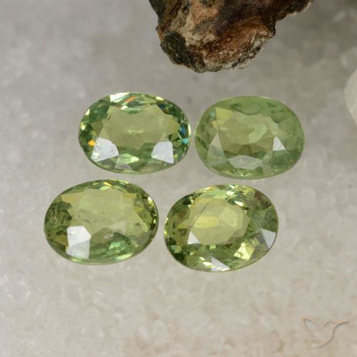1.40ctw Natural Pear Green Demantoid Garnet, Oval, VS