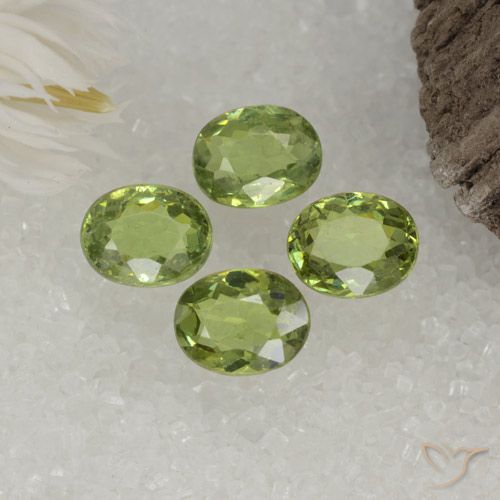 1.65ctw Natural Lime Green Demantoid Garnet, Oval, VS