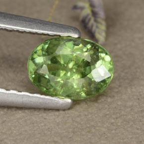 Medium Green Гранат Демантоид Камень - 0.8ct Фасетный Овал (ID: 478453)