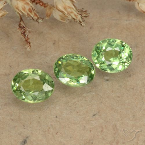 0.88ctw Natural Pear Green Demantoid Garnet, Oval, VS-SI