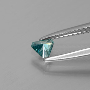 Diamond Gemstone in 4.3 x 3.7 mm Size for Sale, Diamond Stone in Greenish Blue Color