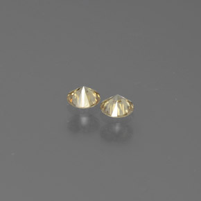 Diamond Gemstone in 2.7 mm Size for Sale, Diamond Stone in Champagne Color