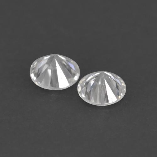 Diamond Gemstones in 1.7 mm Size for Sale, Diamond Stones in Warm White Color