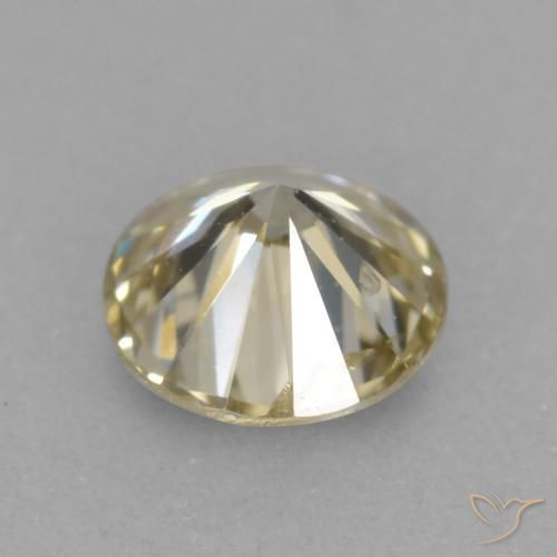 Best Yellow Diamond for a Solitaire Ring