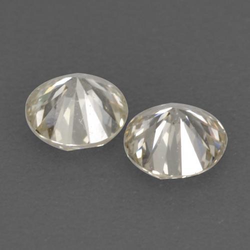 Diamond Gemstones in 3 mm (calibrated) Size for Sale, Diamond Stones in Warm White Color