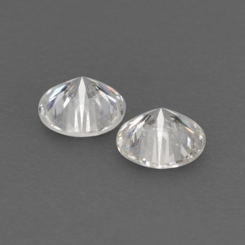 Diamond Gemstones in 2.7 mm Size for Sale, Diamond Stones in Warm White Color