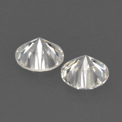 Diamond Gemstones in 3 mm (calibrated) Size for Sale, Diamond Stones in Warm White Color