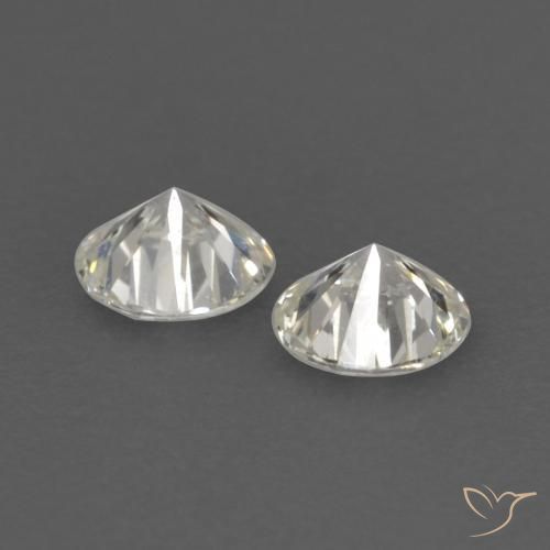 Diamond Gemstones in 2.7 mm (calibrated) Size for Sale, Diamond Stones in I Color