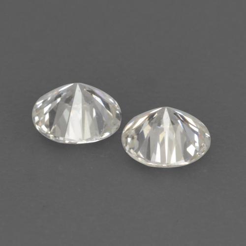 Diamond Gemstones in 2.7 mm (calibrated) Size for Sale, Diamond Stones in I Color