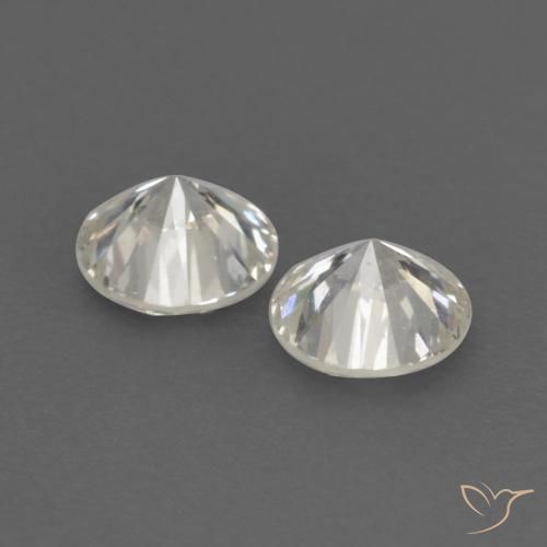 Diamond Gemstones in 2.7 mm (calibrated) Size for Sale, Diamond Stones in I Color