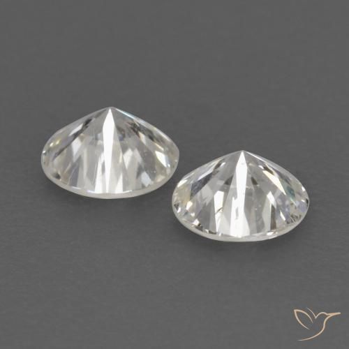 Diamond Gemstones in 3 mm (calibrated) Size for Sale, Diamond Stones in I Color