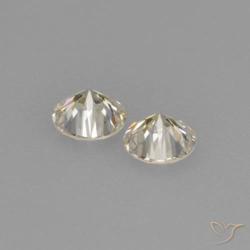 Diamond Gemstones in 3 mm (calibrated) Size for Sale, Diamond Stones in J Color