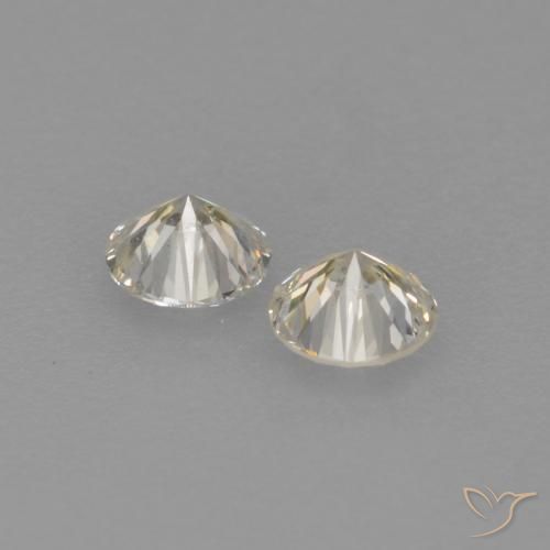Diamond Gemstones in 3 mm (calibrated) Size for Sale, Diamond Stones in L Color