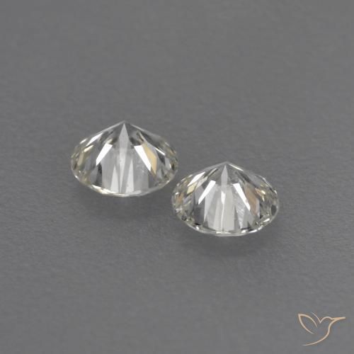 Diamond Gemstones in 2.6 mm (calibrated) Size for Sale, Diamond Stones in J Color