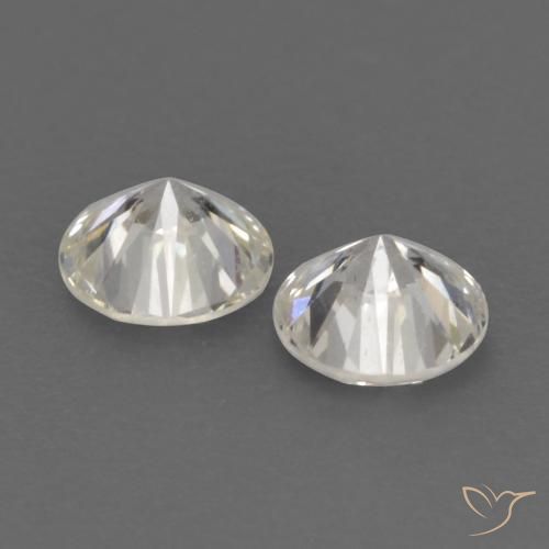 Diamond Gemstones in 3 mm (calibrated) Size for Sale, Diamond Stones in I Color