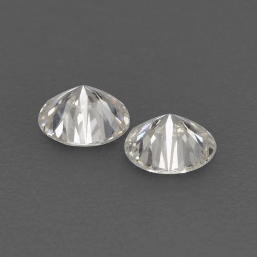 Diamond Gemstones in 2.6 mm Size for Sale, Diamond Stones in Warm White Color