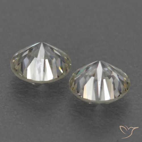 Diamond Gemstones in 2.8 mm (calibrated) Size for Sale, Diamond Stones in K Color