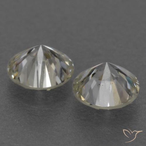 Diamond Gemstones in 3 mm (calibrated) Size for Sale, Diamond Stones in K Color