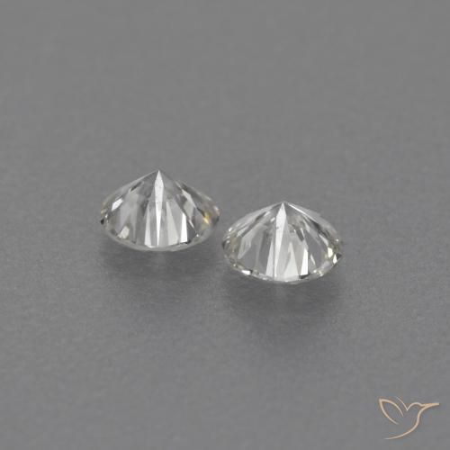 Diamond Gemstones in 2.6 mm (calibrated) Size for Sale, Diamond Stones in H Color