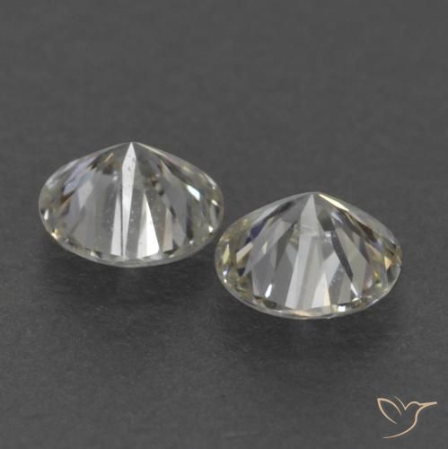 Diamond Gemstones in 2.7 mm (calibrated) Size for Sale, Diamond Stones in J Color