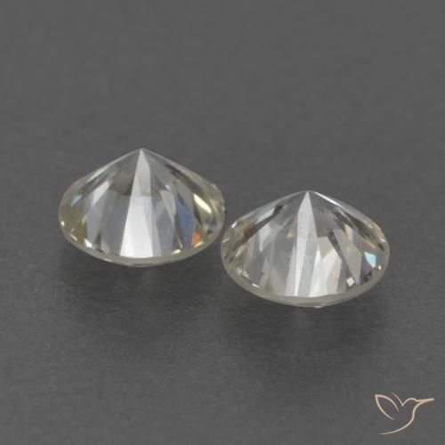 Diamond Gemstones in 2.8 mm (calibrated) Size for Sale, Diamond Stones in K Color