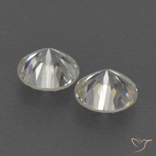 Diamond Gemstones in 3 mm (calibrated) Size for Sale, Diamond Stones in K Color
