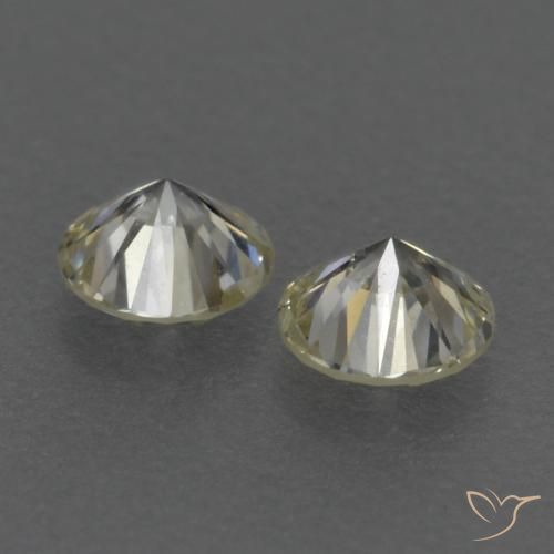 Diamond Gemstones in 3 mm (calibrated) Size for Sale, Diamond Stones in K Color