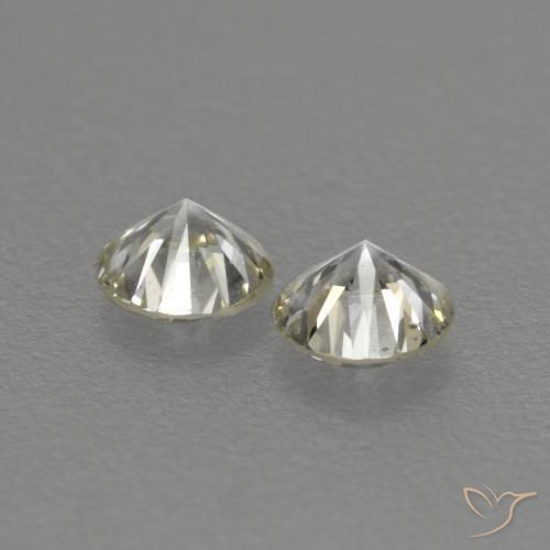 Diamond Gemstones in 2.7 mm (calibrated) Size for Sale, Diamond Stones in L Color