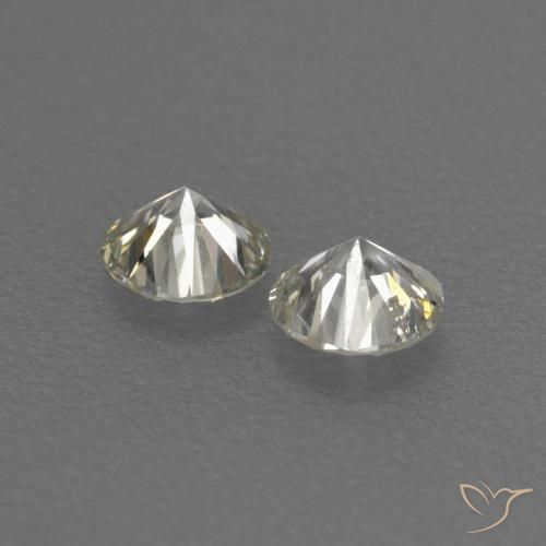 Diamond Gemstones in 2.7 mm (calibrated) Size for Sale, Diamond Stones in J Color