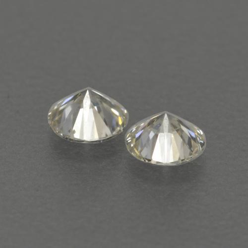 Diamond Gemstones in 2.7 mm (calibrated) Size for Sale, Diamond Stones in L Color