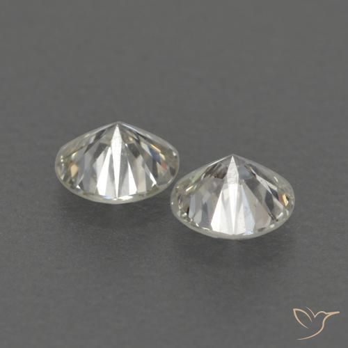Diamond Gemstones in 3 mm (calibrated) Size for Sale, Diamond Stones in J Color