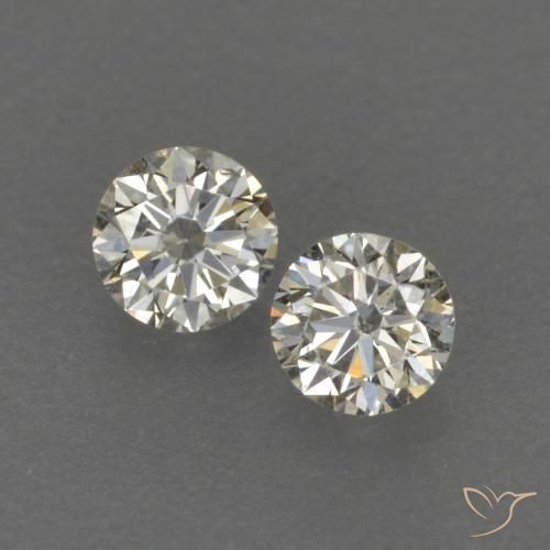 0.16ctw Natural L Diamond, Round, VVS-VS