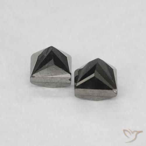Diamond Gemstones in 2 x 1.9 mm Size for Sale, Diamond Stones in Black Color
