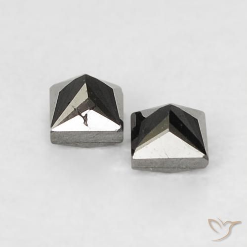 Diamond Gemstones in 2 x 2 mm (calibrated) Size for Sale, Diamond Stones in Black Color