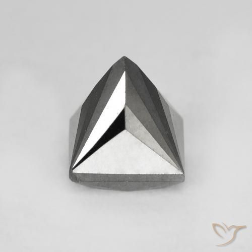 Diamond Gemstone in 4.7 x 4.6 mm Size for Sale, Diamond Stone in Black Color