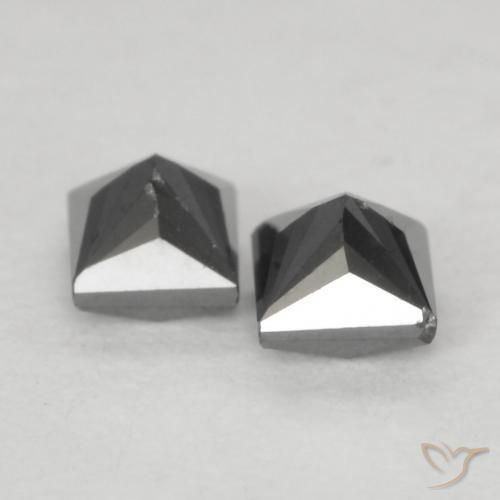 Diamond Gemstones in 2.7 x 2.5 mm Size for Sale, Diamond Stones in Black Color