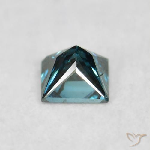 Diamond Gemstone in 2.3 x 2.3 mm Size for Sale, Diamond Stone in Green Color