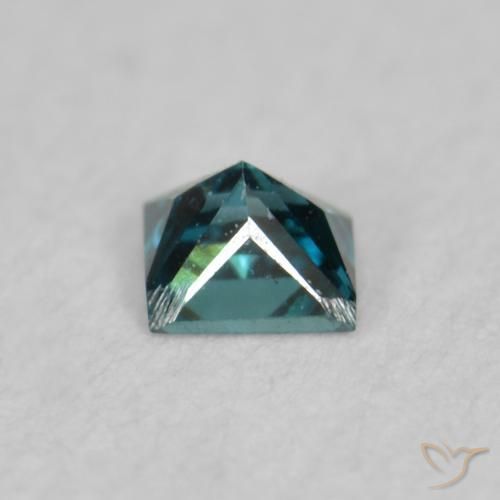 Diamond Gemstone in 2.2 x 2 mm Size for Sale, Diamond Stone in Blue Color