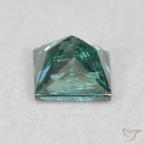Diamond Gemstone in 2.3 x 2.2 mm Size for Sale, Diamond Stone in Green Color