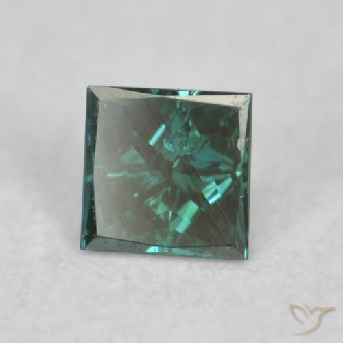 0.06 ct Green Diamond Stone, Natural Diamond in Princess-Cut Shape for Sale