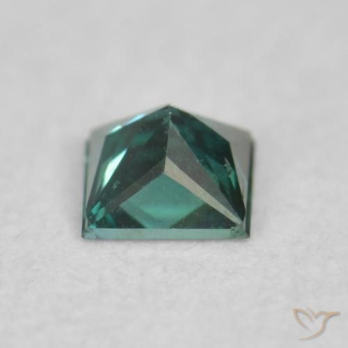 Diamond Gemstone in 2.2 x 2.2 mm Size for Sale, Diamond Stone in Green Color