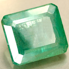 7.12 ct Green Emerald Stone, Natural Emerald in Octagon Facet Shape for Sale