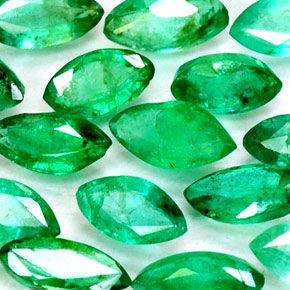7.57 ct Green Emerald Stone, Natural Emerald in Marquise Facet Shape for Sale