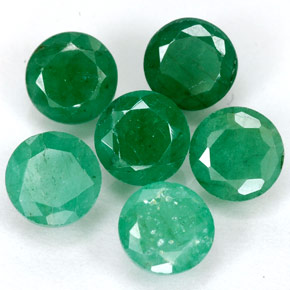 5.26 ct Green Emerald Gemstone, Emerald Gem in Round Facet Shape for Sale.