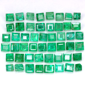 4.40 ct Green Emerald Gemstone, Emerald Gem in Square Facet Shape for Sale.