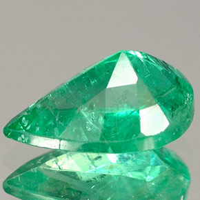 Emerald Gemstone in 9.3 x 6.7 mm Size for Sale, Emerald Stone in Green Color