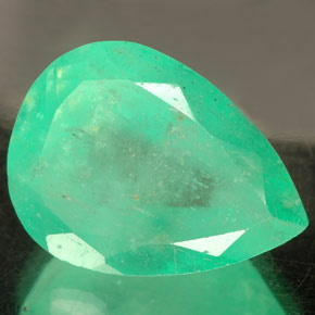 11.76 ct Green Emerald Gemstone, Emerald Gem in Pear Facet Shape for Sale.