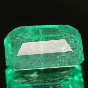 Emerald Gemstone in 8.7 x 6.3 mm Size for Sale, Emerald Stone in Green Color