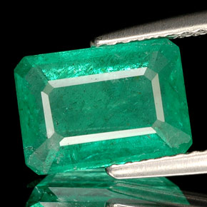 2.05 ct Green Emerald Gemstone, Emerald Gem in Octagon Facet Shape for Sale.