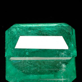 Emerald Gemstone in 9.5 x 6.8 mm Size for Sale, Emerald Stone in Green Color
